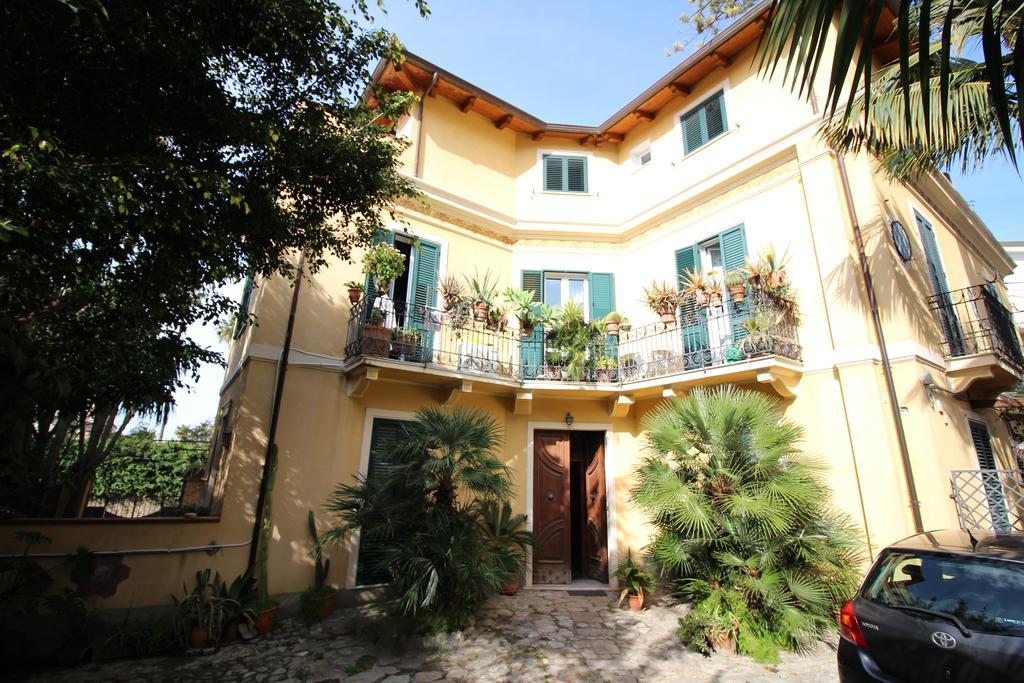 Sara Accommodation Tropea Exterior foto